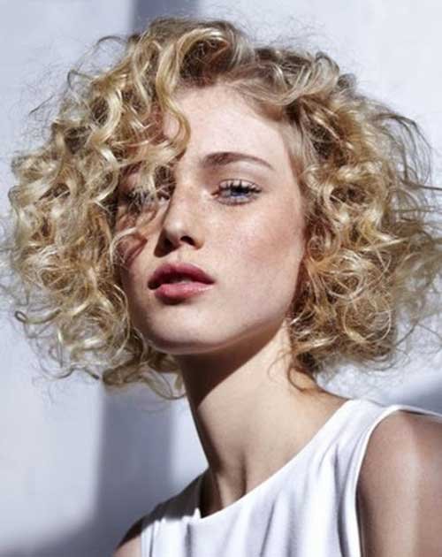 Curly-short-hairstyles