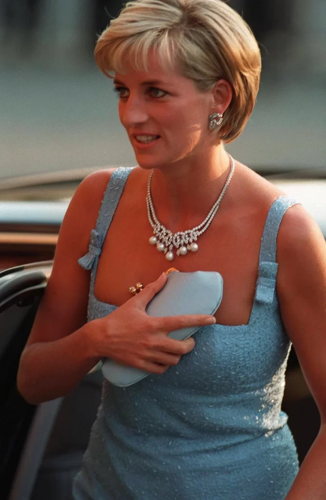 Princess Diana's Iconic Short Haircut